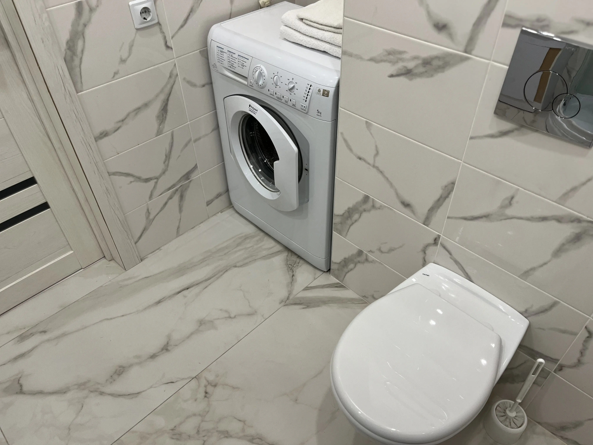 Квартира 1-комнатная студия в новом высотном доме. Кирова 11