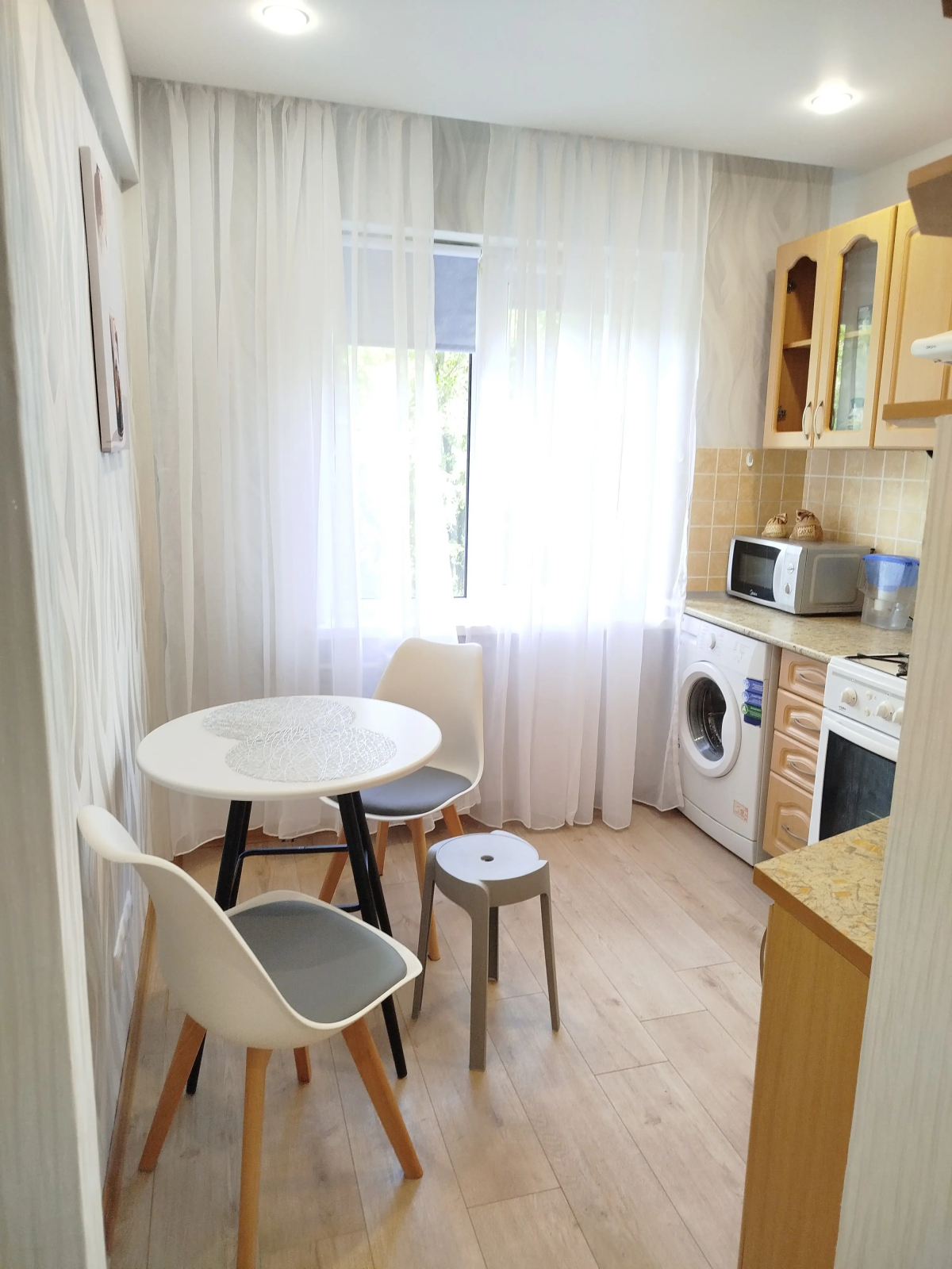 Квартира 2-х Комнатная Близко к Центру