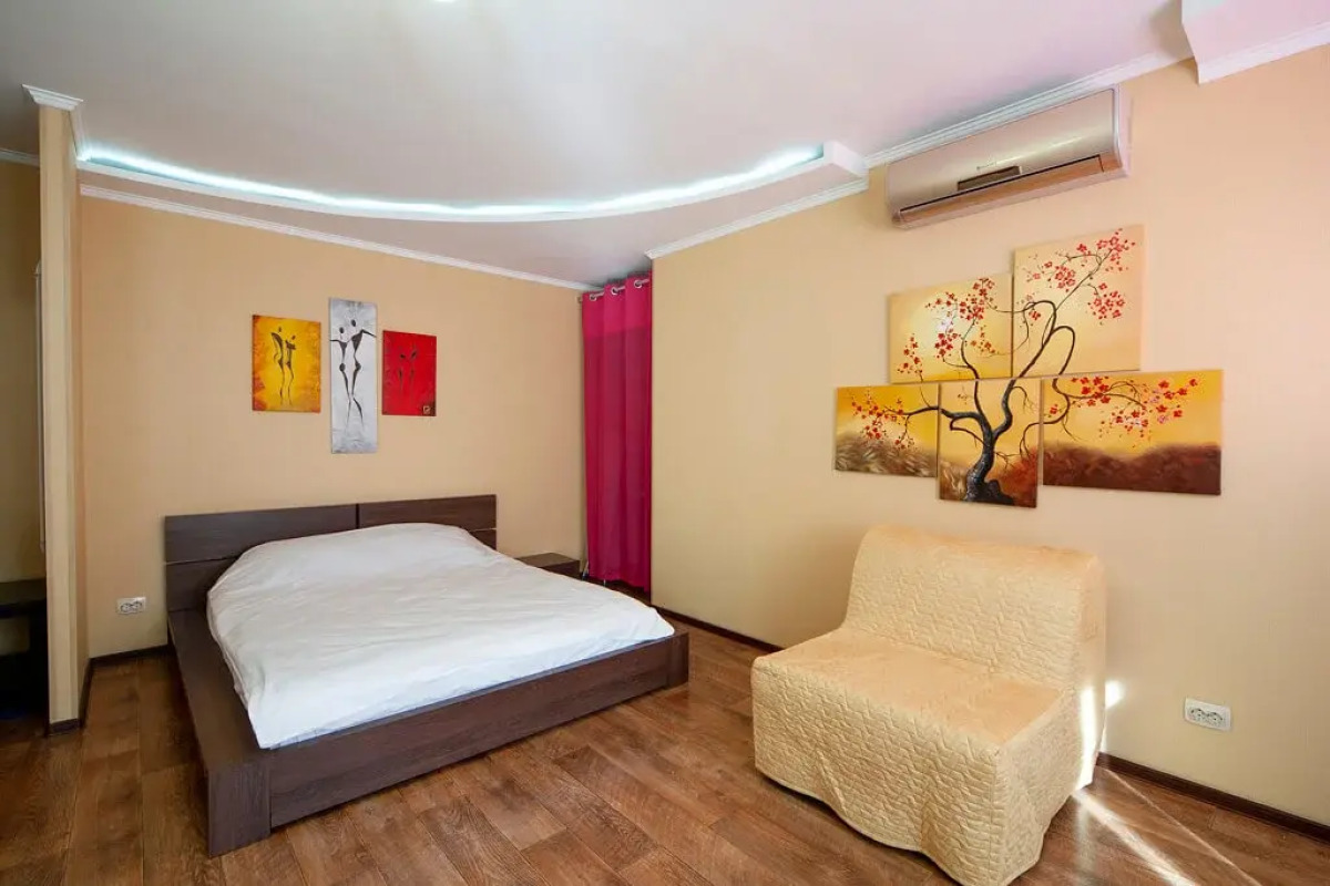 Апартаменты на Маркса 34