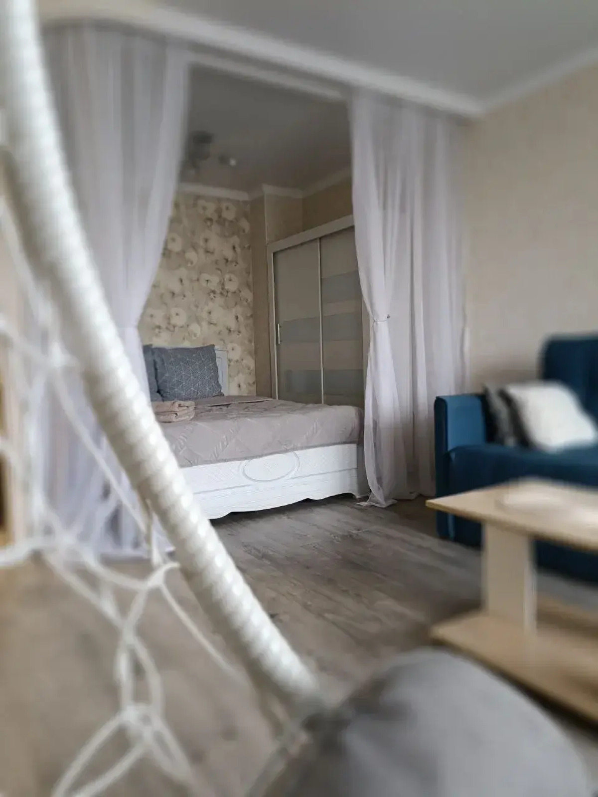 Квартира Cozy and bright apartment