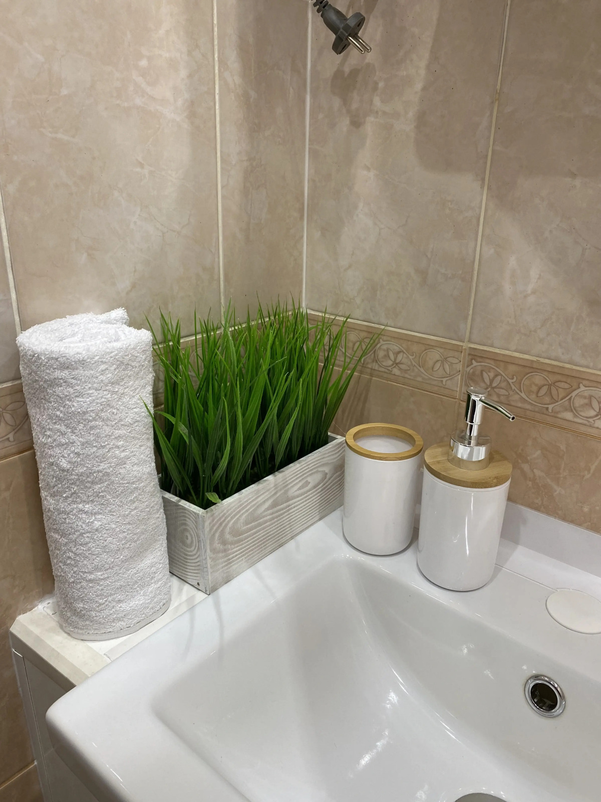 Квартира 2-комнатная на академика Байкова 11-2