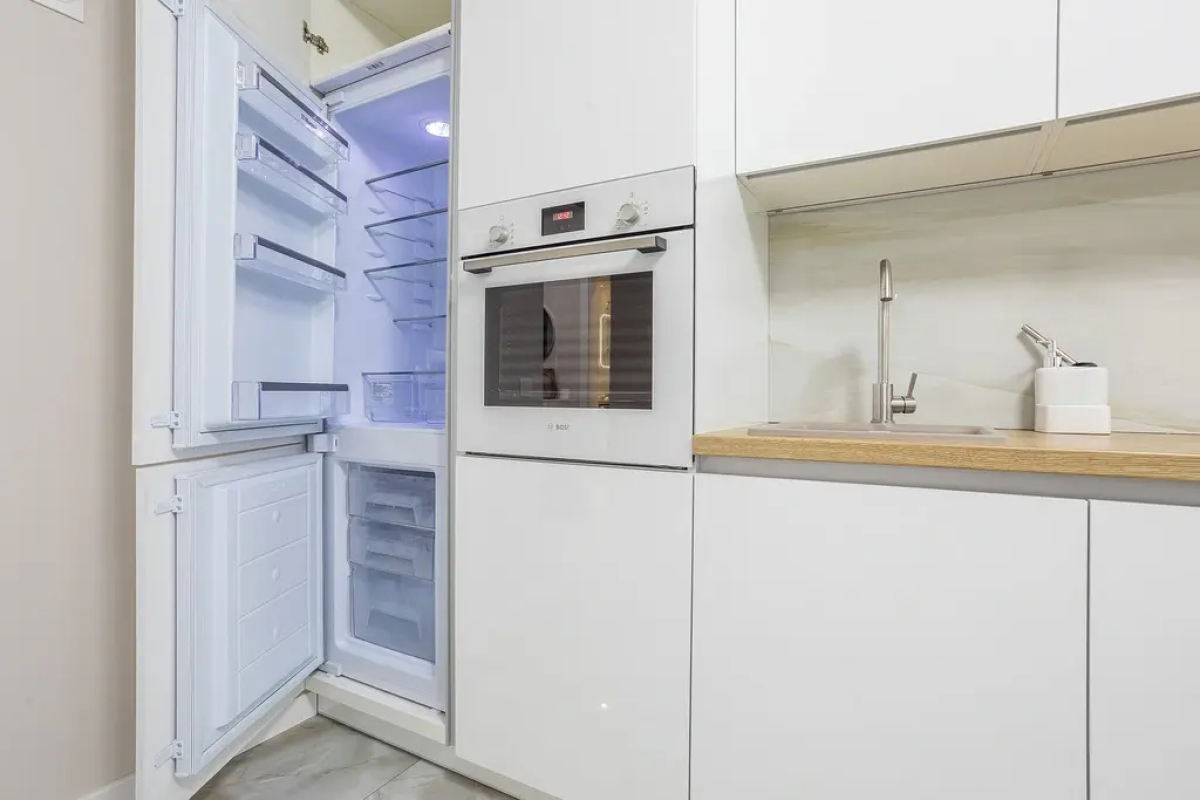 Апартаменты Алиса в Центре на Уральской 20