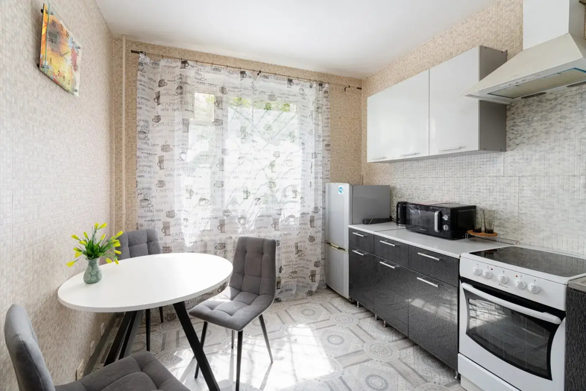 Апартаменты Bestflat24 на улице Большая Спасская 8