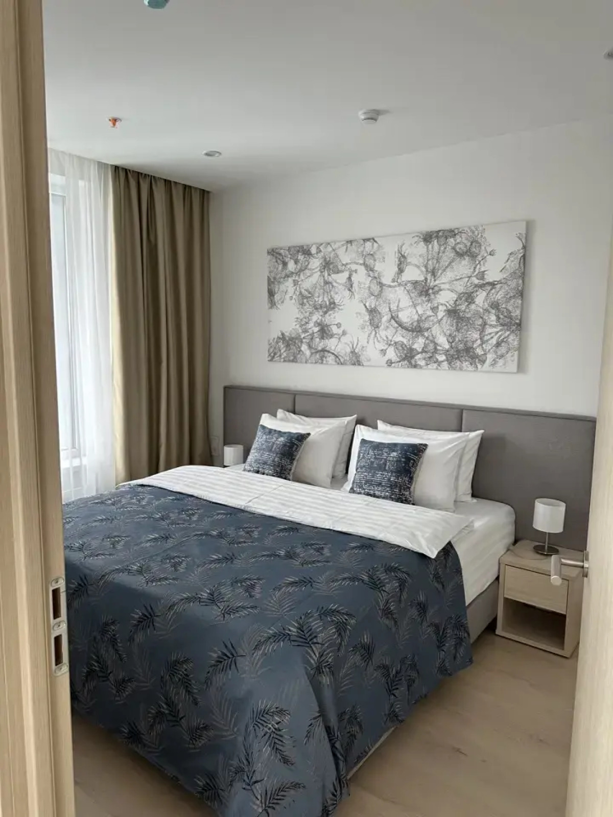 Апартаменты 2 Комн. в 100м. от Метро Ботанический Сад