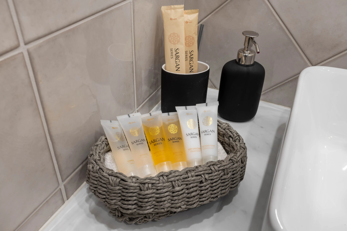 Апартаменты Скайлайт на Свечном