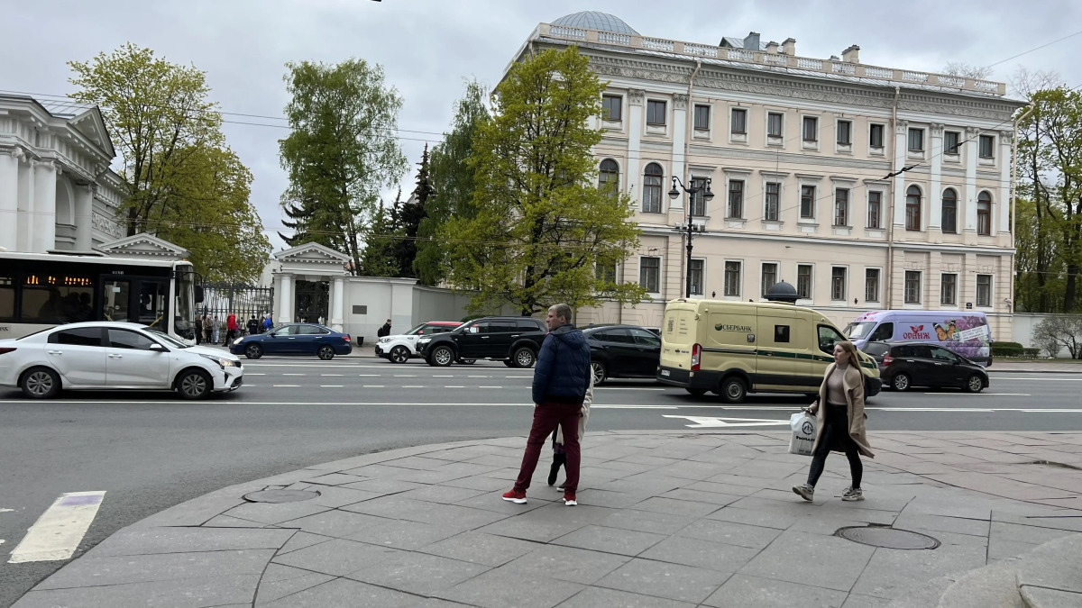Апартаменты в золотом треугольнике Санкт-Петербурга