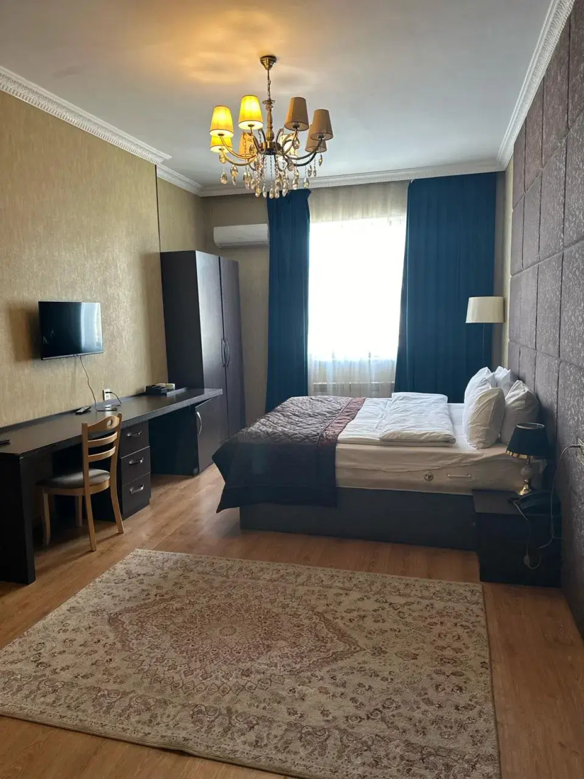 Отель Grand Mirror