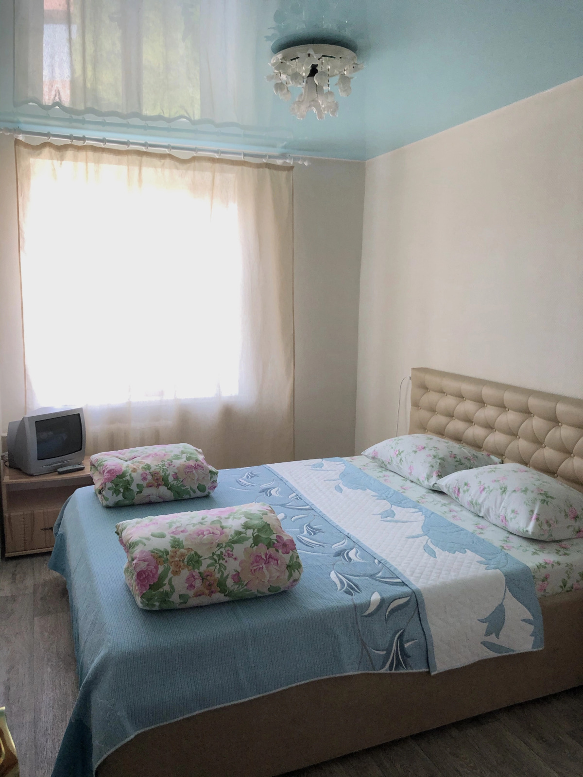 Krisanova Lodging Houses