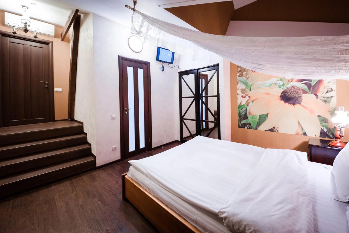 Отель Купеческий Дом