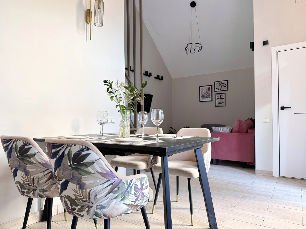 Частный Дом Барнхаус №2 на 10 гостей, с дровяной баней и горячим чаном