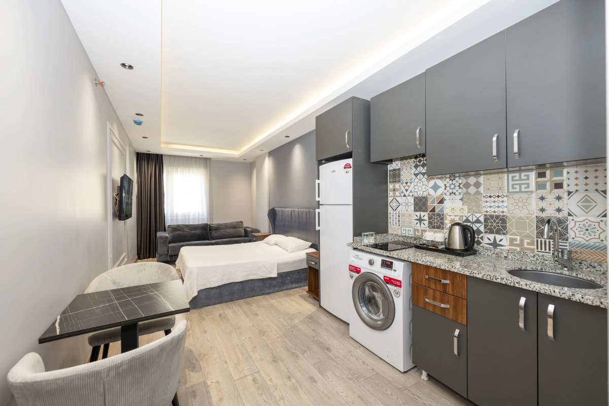 Отель Comfort Suites