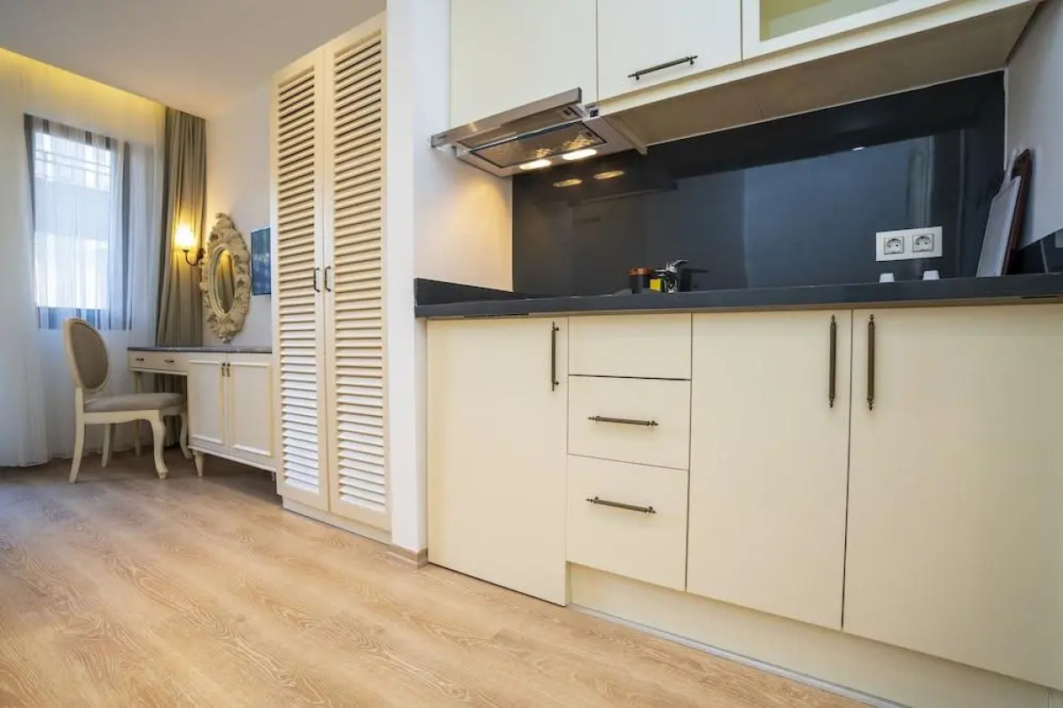 Апарт-отель Channel Suites