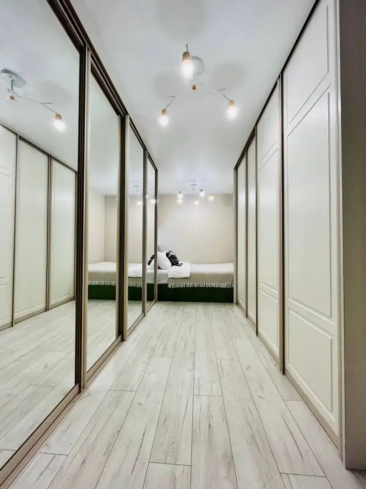 Стильная 3-х комнатная квартира у метро Профсоюзная