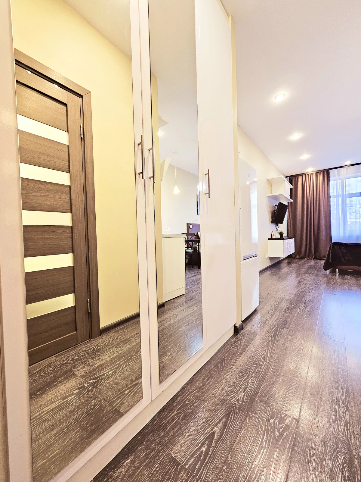 Апартаменты Елагин 80