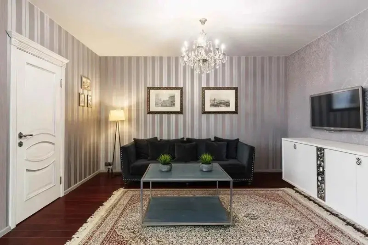 Квартира в ЖК Каскад на Скрыганова 4А