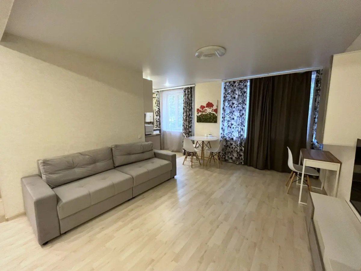 Квартира около ЖД Вокзала