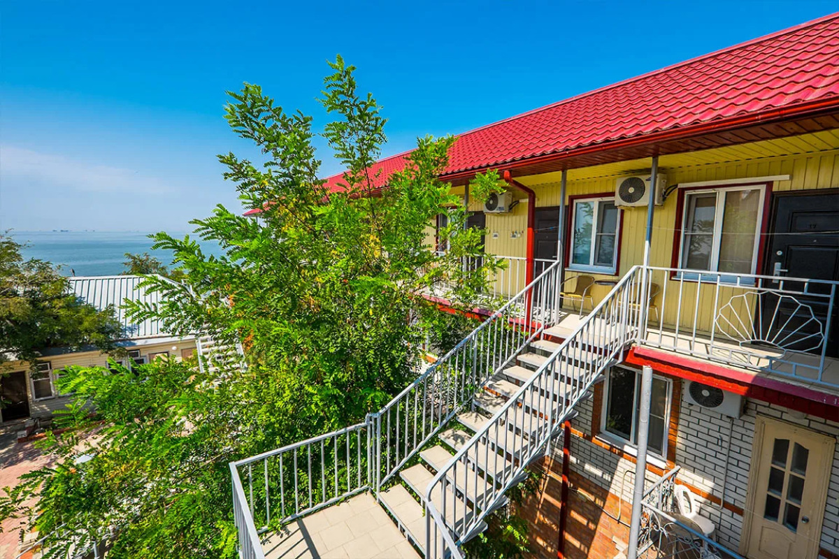 Отель Приазовочка