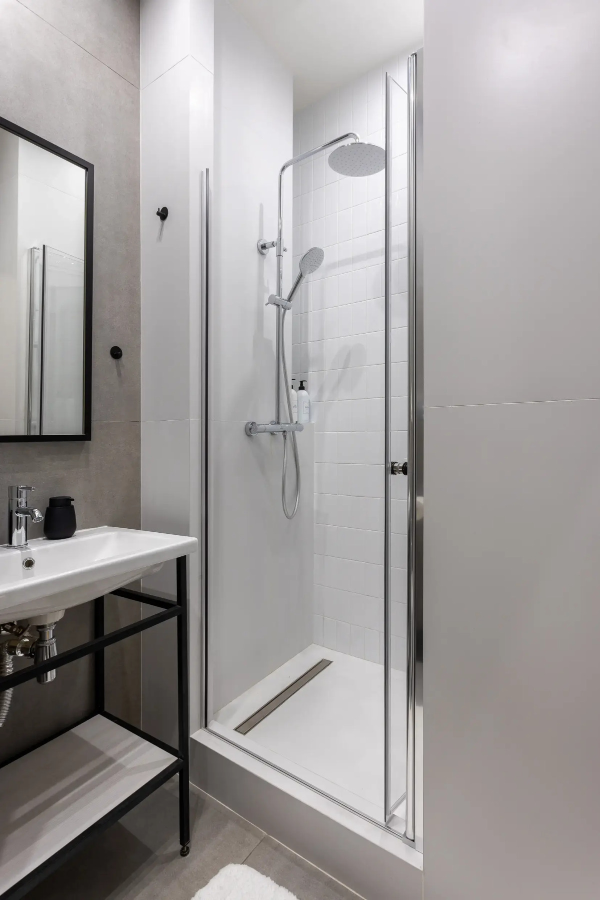 Апартаменты LikeHome Life - Полянка 1-й Хвостов Переулок