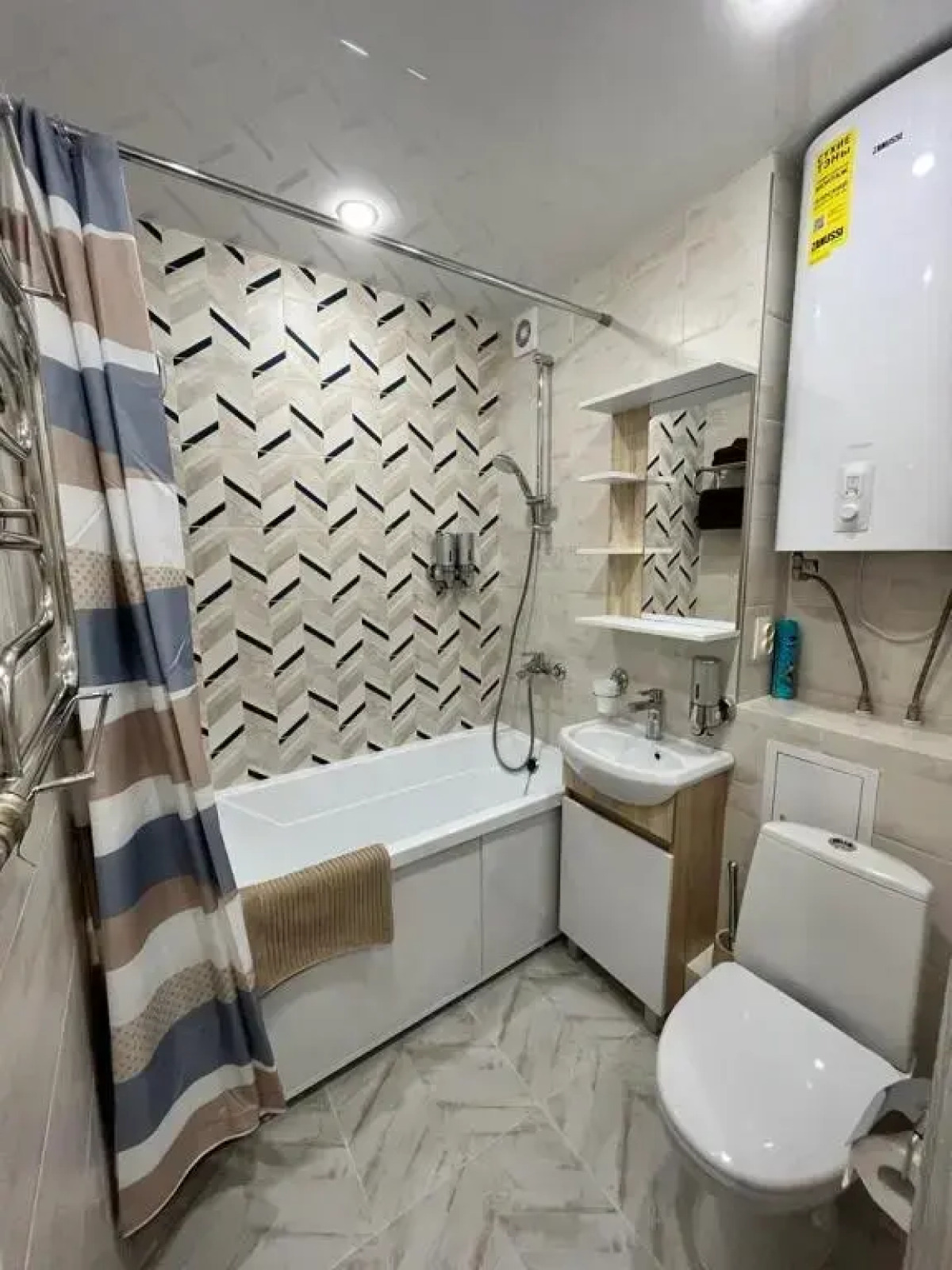 Апартаменты Уютные на набережной Афанасия Никитина