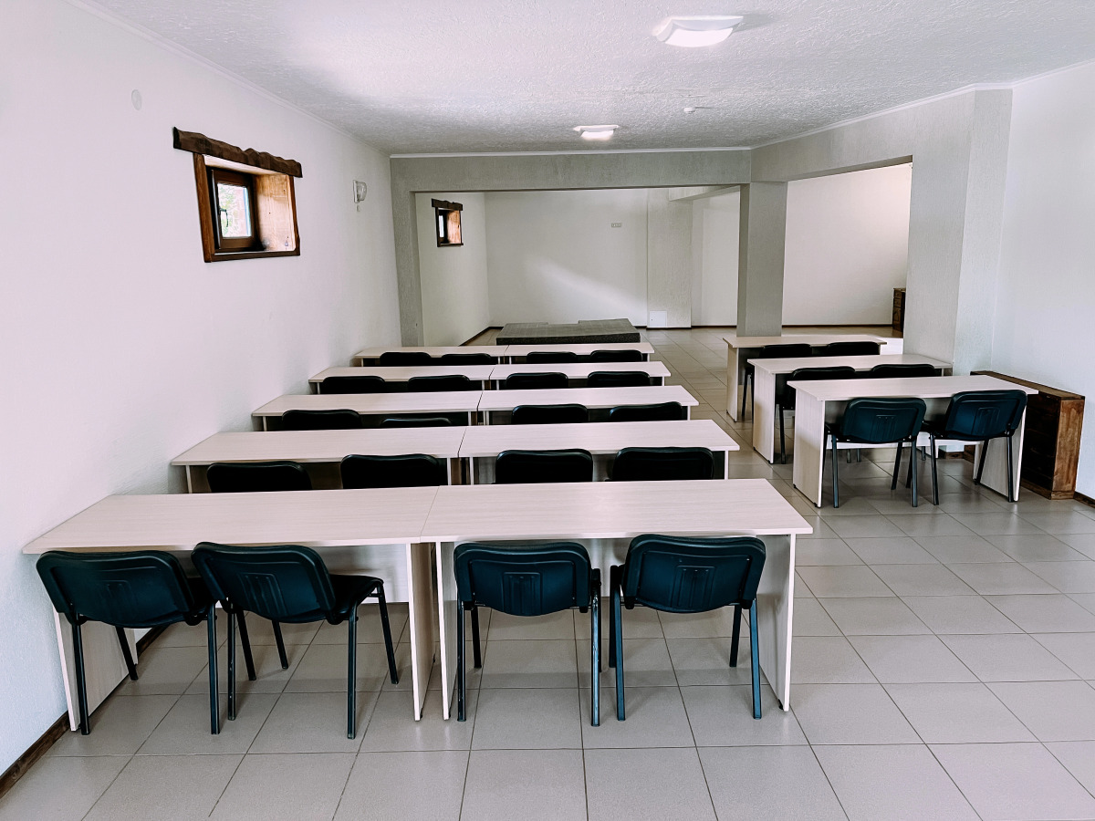 Отель Таулу