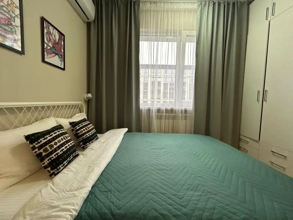 Апартаменты Студия Алма с  прекрасным видом на город