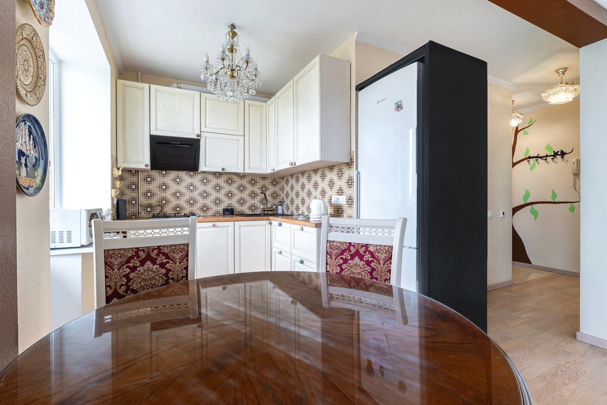 Апартаменты ДВА ГОРОДА - На набережной у Острова мечты и Технопарка