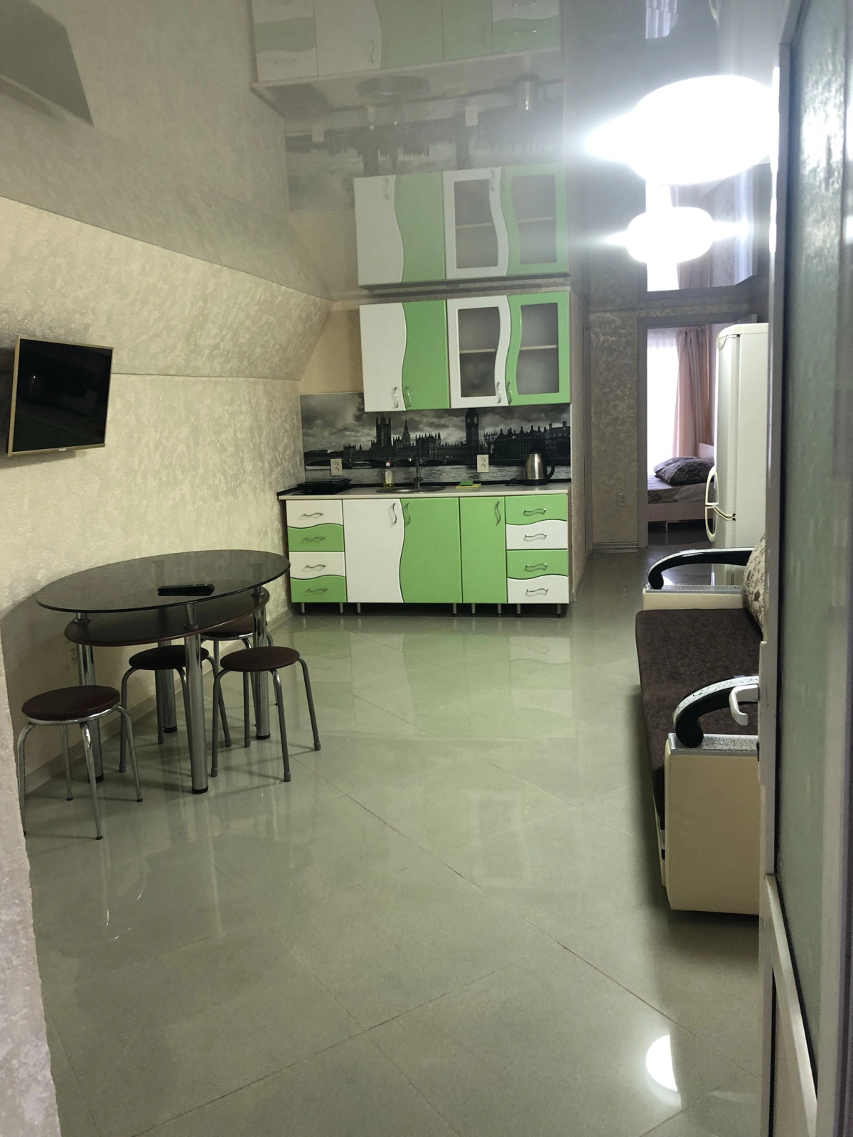 Жилое помещение на Революции 16