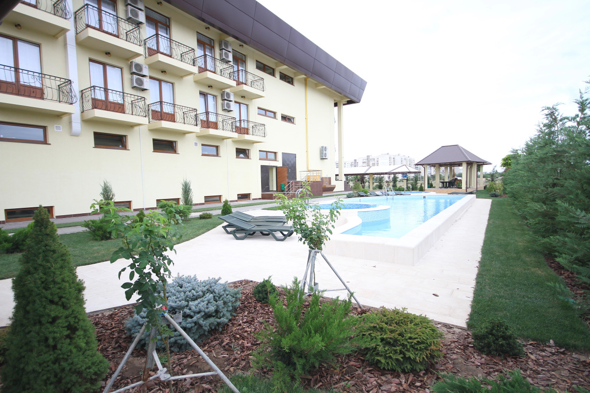 Отель California