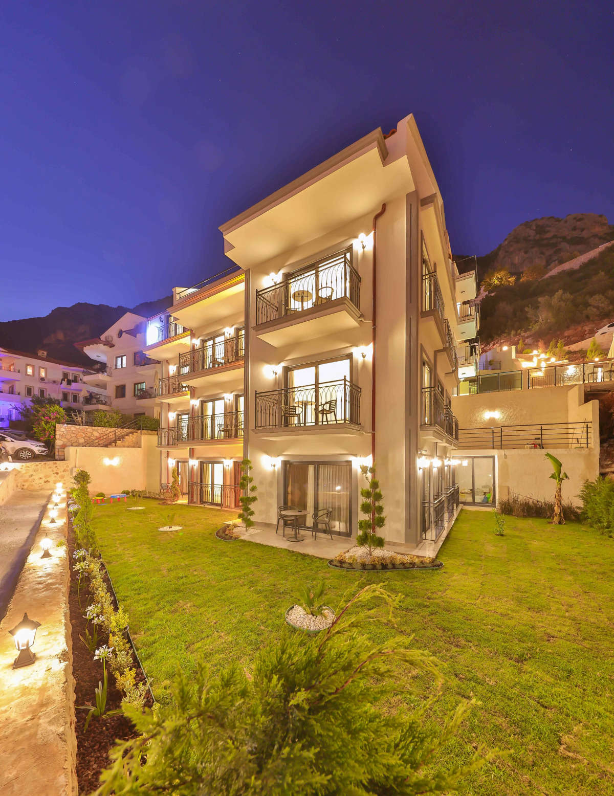 Апартаменты Lobelya Suites