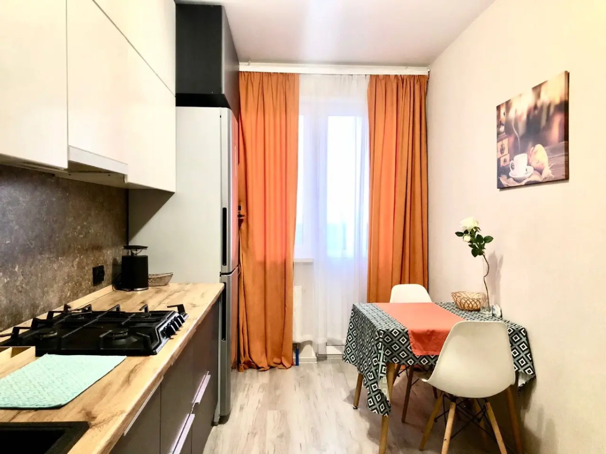 Апартаменты на Бирюзова 6Б