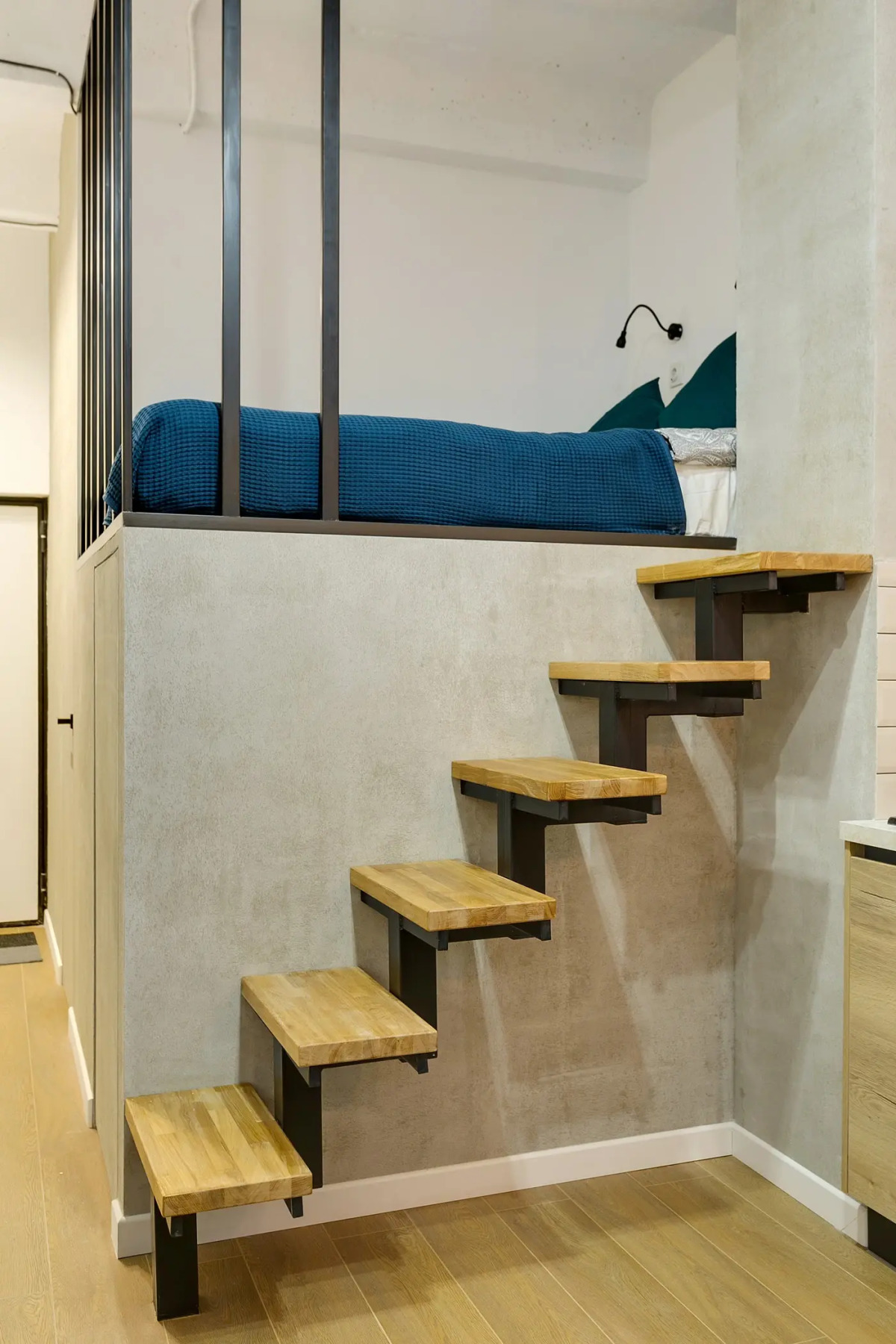 Апартаменты Двухуровневый лофт на Красносельской