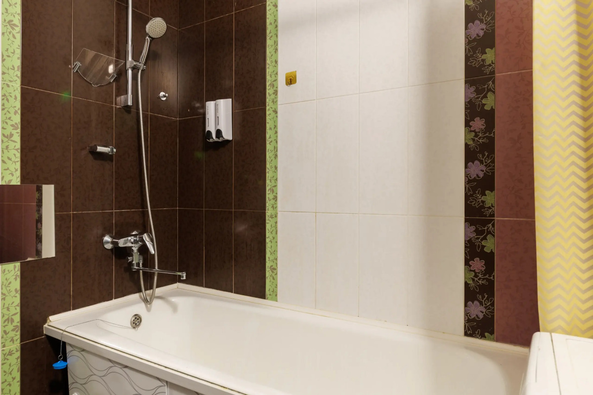 Апартаменты с 3 спальнями на Моисеенко 5 - 8 человек