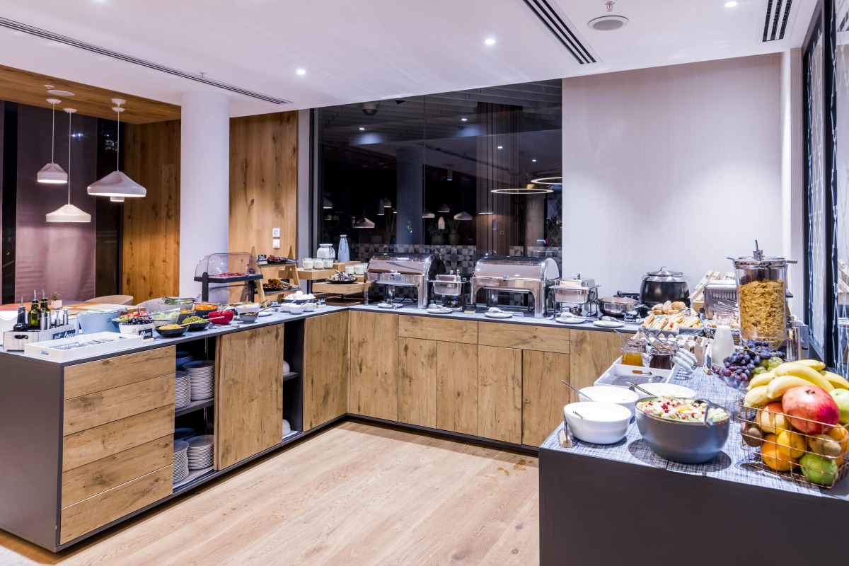 Отель Best Western Plus Congress Hotel