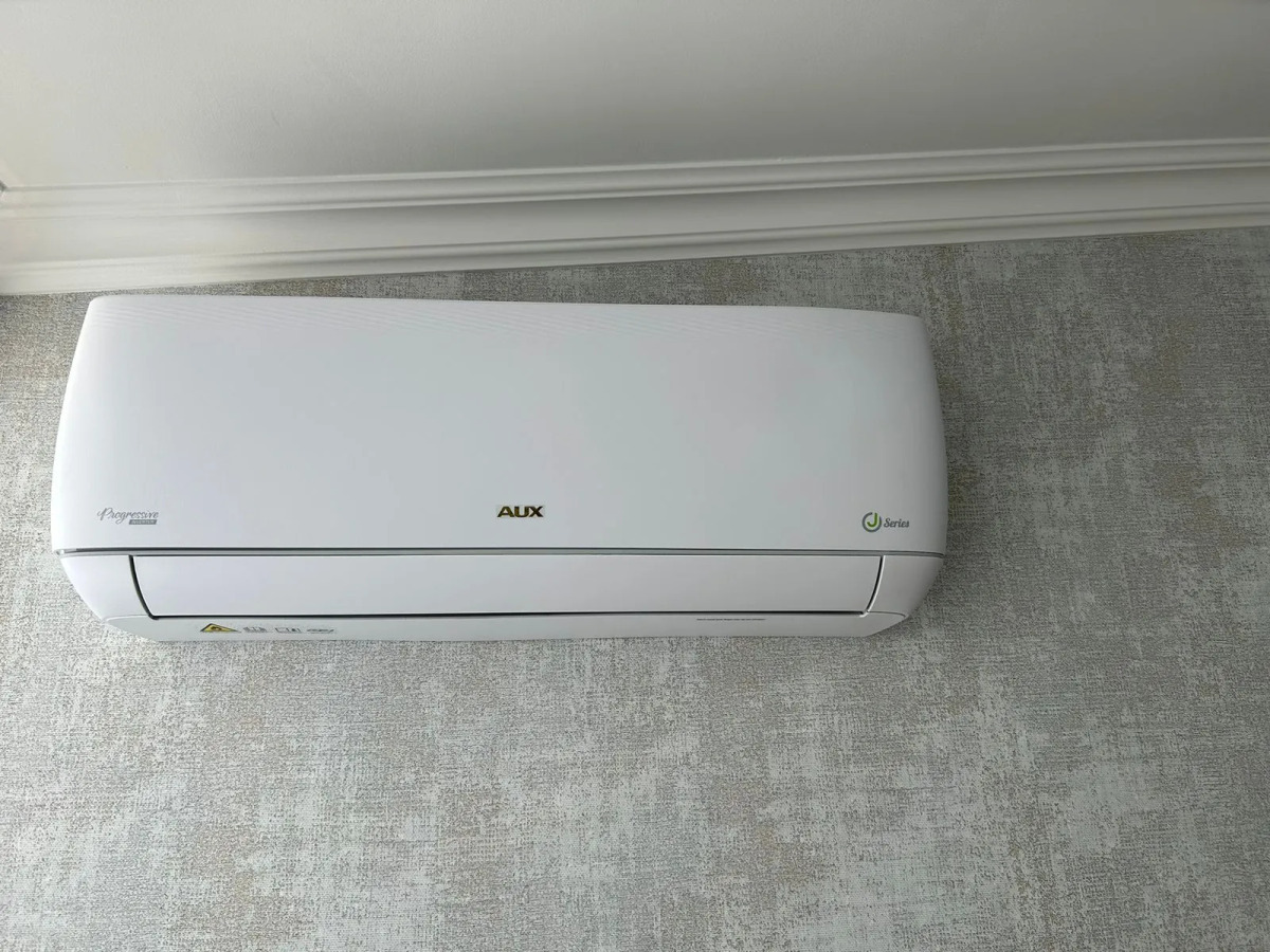 Апартаменты "Эленика" в Центре Каспийска с видом на море