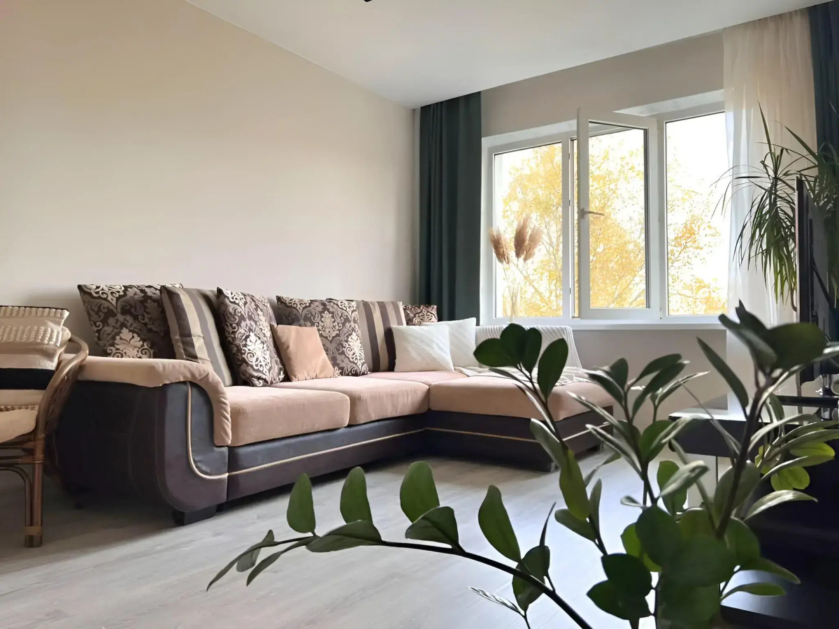 Квартира на Рихарда Зорге 42