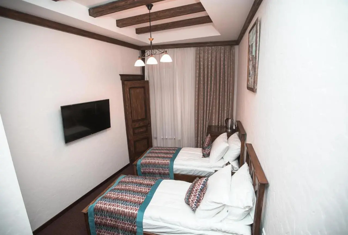 Maajid Hotel & Restaurant