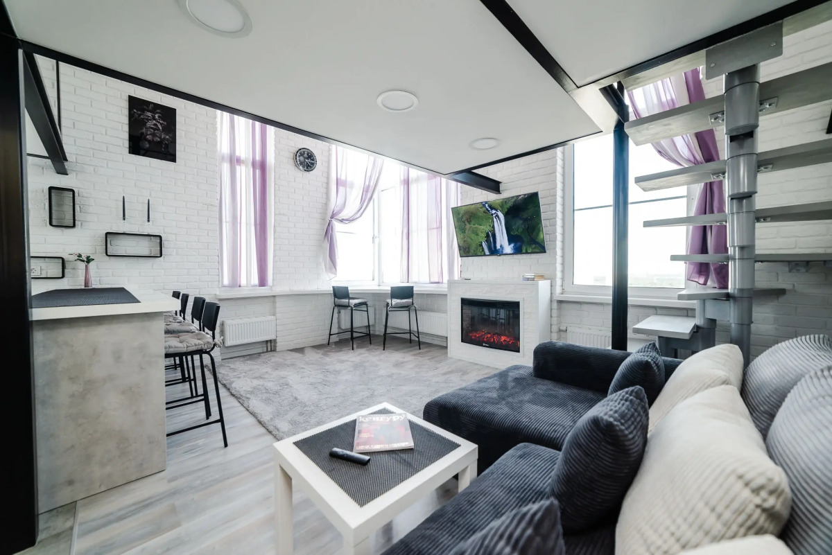 Квартира Лофтрент470