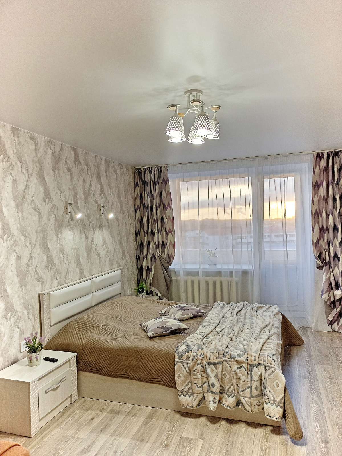 Апартаменты на проспекте Толбухина 45 с красивым видом