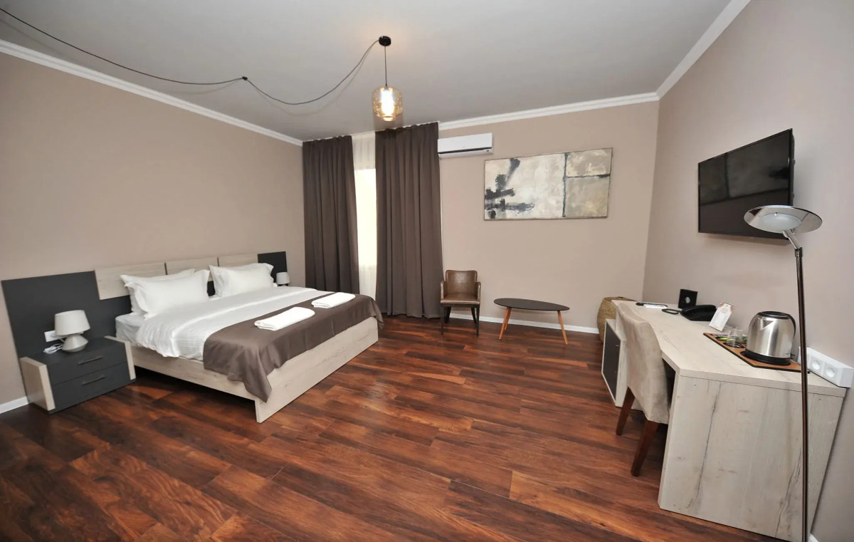 Boho Tiflis Hotel