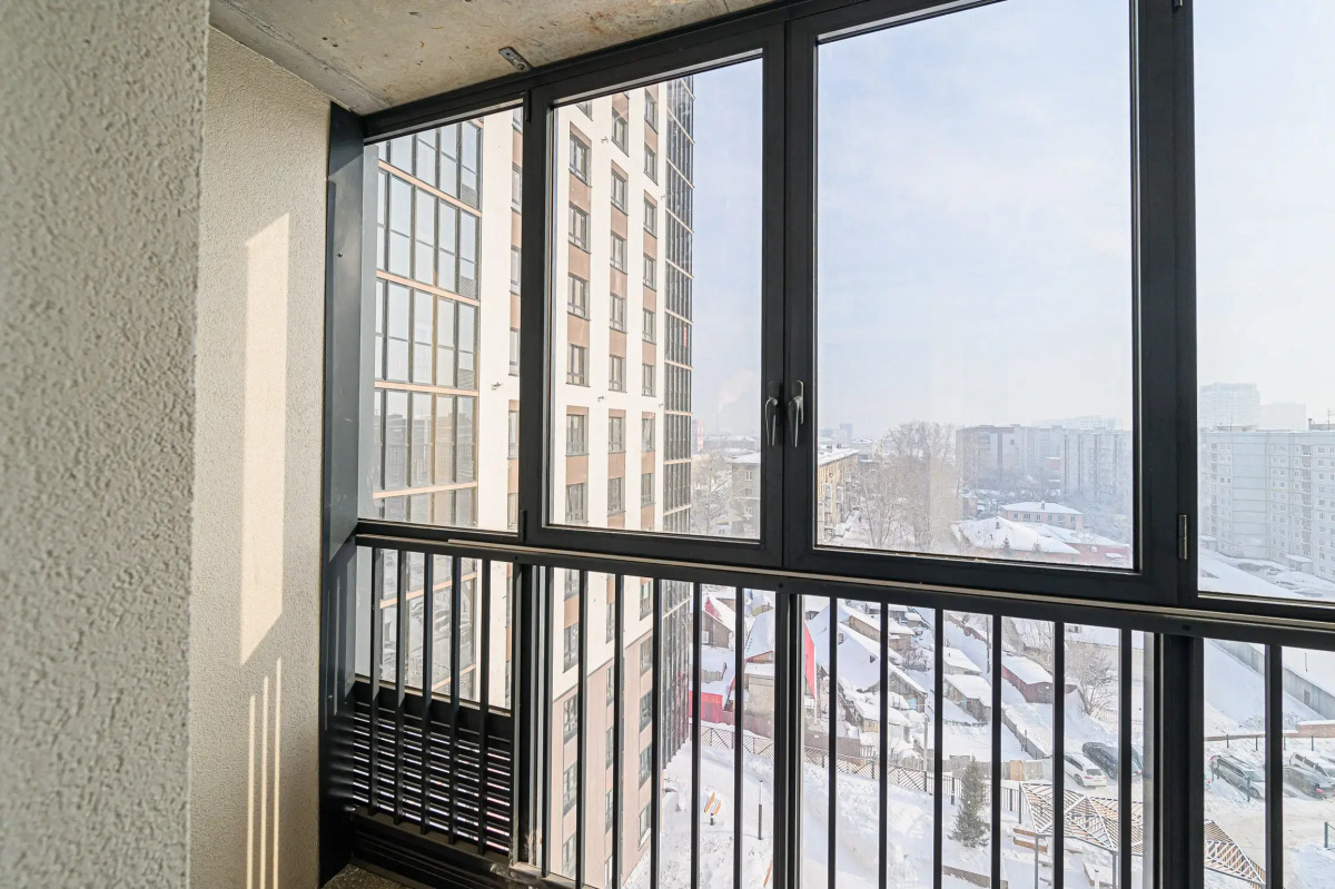 Апартаменты двухкомнатные Stepanenkov на Большевистской 32 на 8 этаже