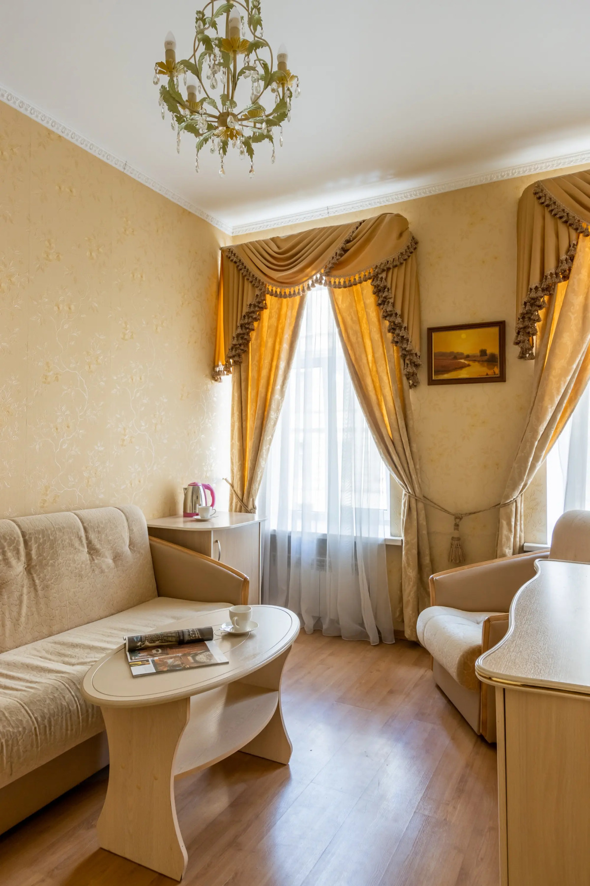 Меблированные комнаты Номера на Жуковского