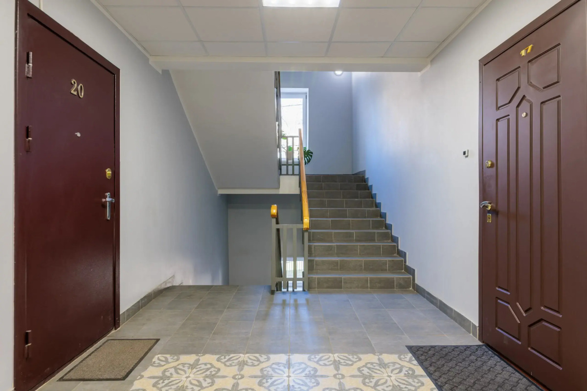 Апартаменты с 3 спальнями на Моисеенко 5 - 8 человек