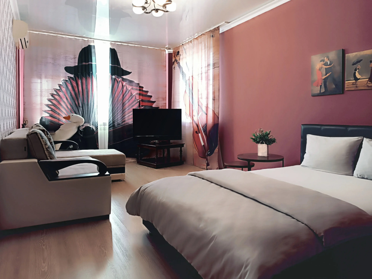 Квартира Двухкомнатная BaileVida rent на Гвардейском