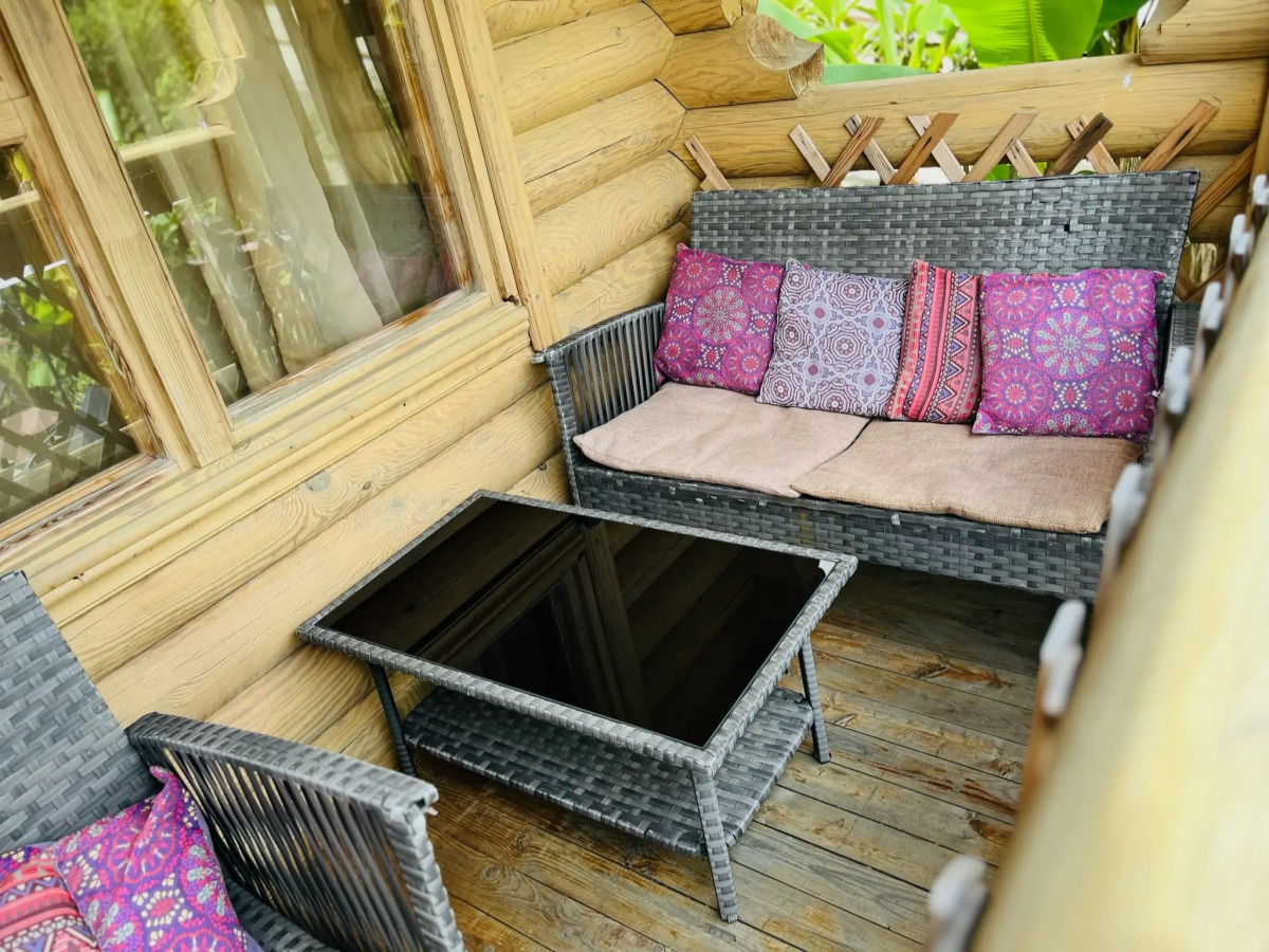 Гостевой дом Солнечная долина коттеджи Гости-24