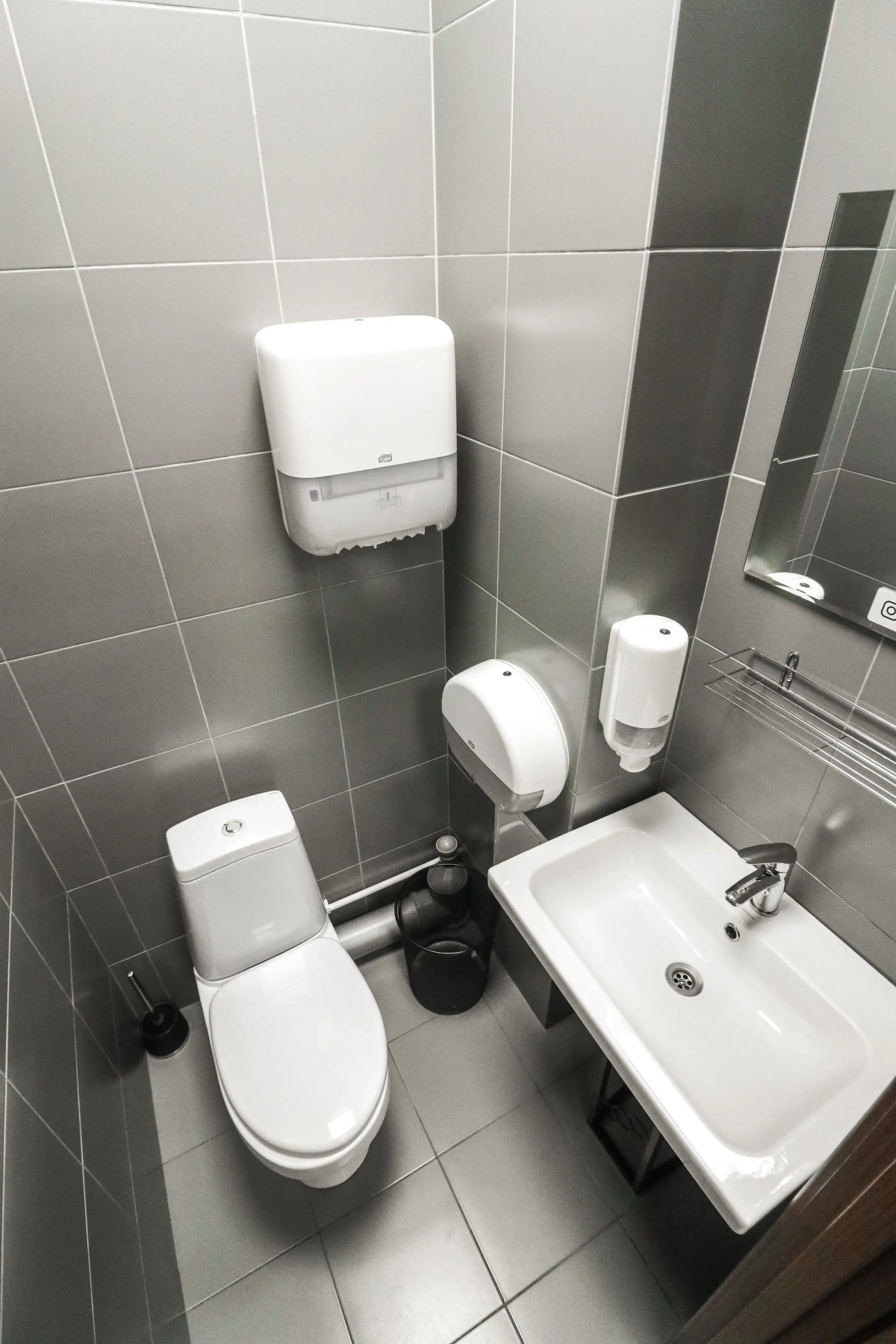Хостел Sleep Box Hostel