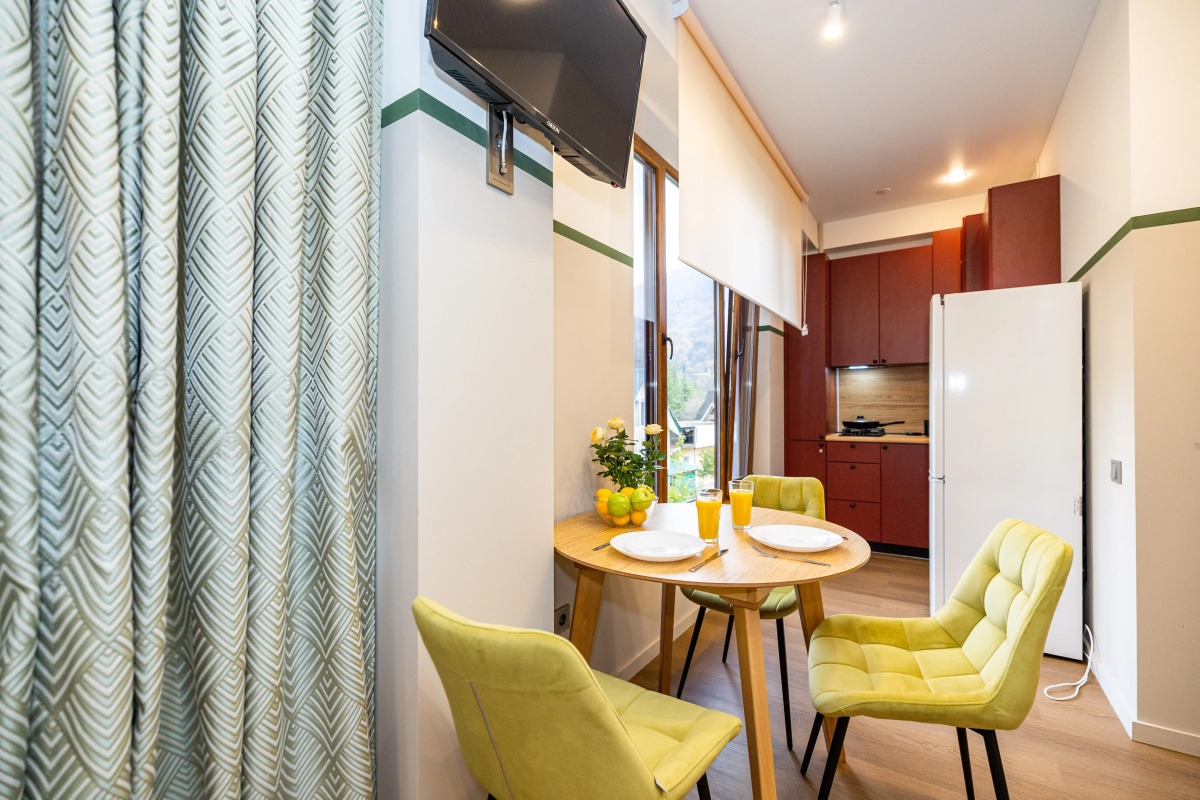 Квартира стильная студия на Турчинского 35