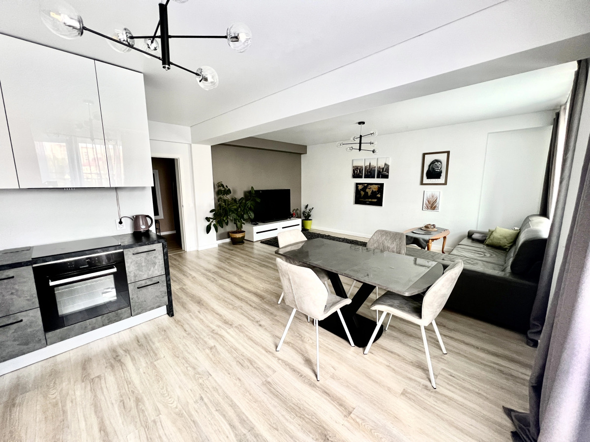 Апартаменты на Победы 7