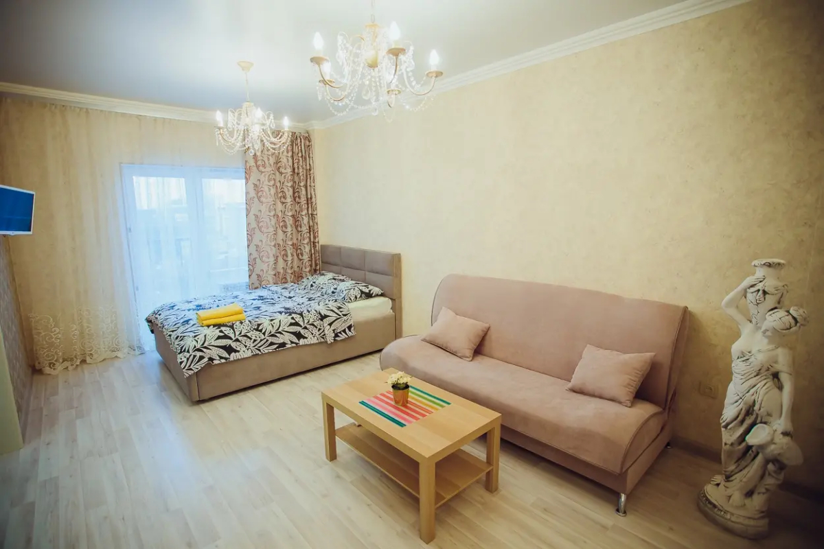 Апартаменты на Октябрьской Революции 27