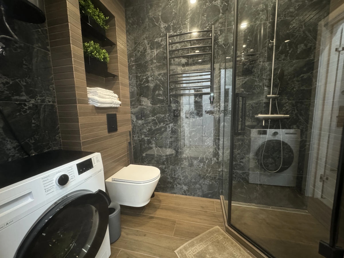 Апартаменты Platinum Aparts (Аллея Парк)