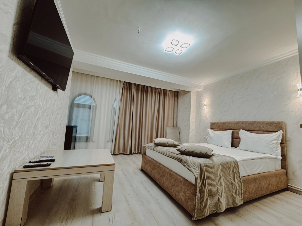 Отель Old Yerevan